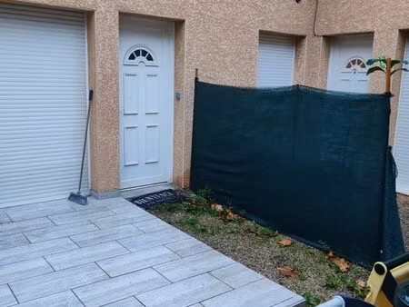 maison de ville avec terrasse – rue marie mas  givors