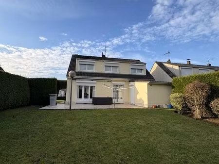 pavillon 99 m² courchelettes