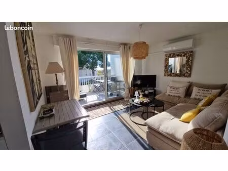 la grande motte couchant vente appartement renove t2 + parking