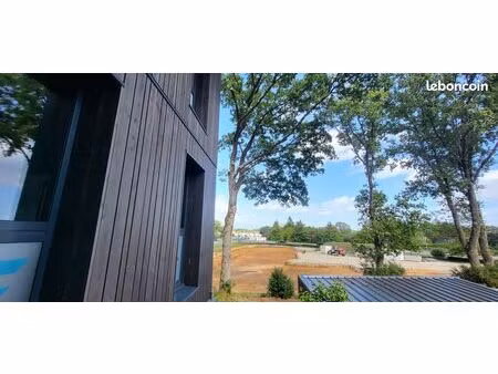 bureaux 71 m² arradon