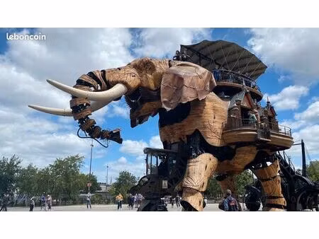 restaurant île de nantes proche nouveau chu  éléphant  tram