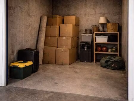 box de stockage à louer - sérignan