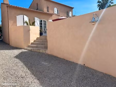 villa 3 chambres 110 m2