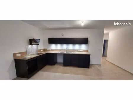 appartement t4 84 m² terrasse et garage