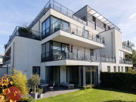 appartement à louer à ottignies € 1.500 (ljhj3) - latour & petit bie location | zimmo