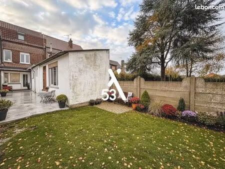 maison de ville 4 pièces 130 m²