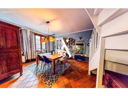 maison de ville 6 pièces 154 m²