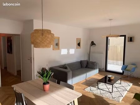 location appartement meublé / climatisé 72 m² avec jardin 100 m² - 2 chambres