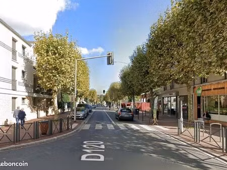 boutique 60 m² le perreux sur marne