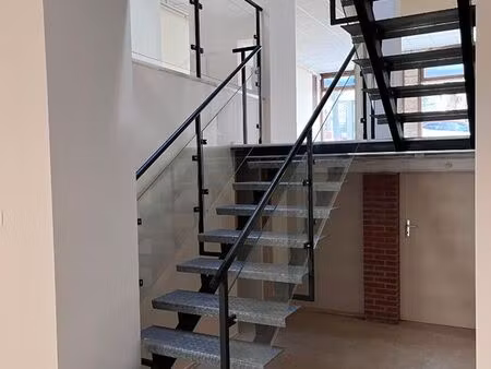 local commercial 280 m² le puy en velay