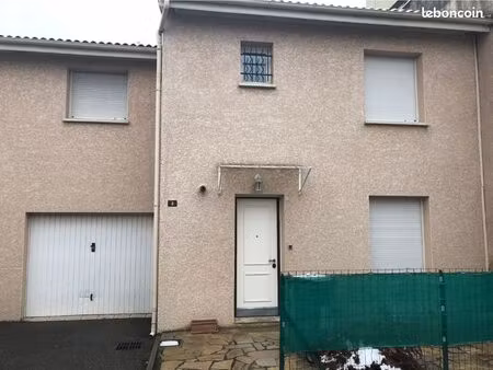 a louer jolie villa dans petite copropriété