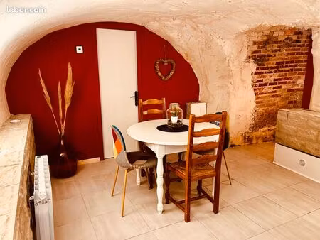 bail mobilité - t3 52m2 à renaison - atypique