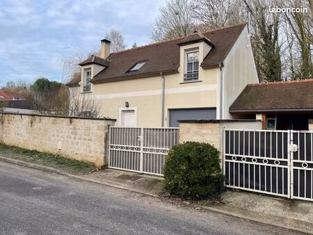 maison 5 pièces 94 m²