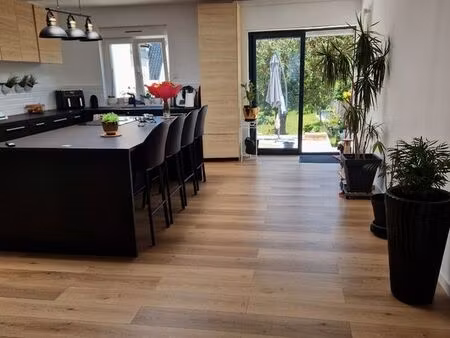 maison semi individuelle 4 pieces