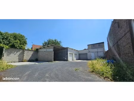 immeuble 2 pièces 194 m²