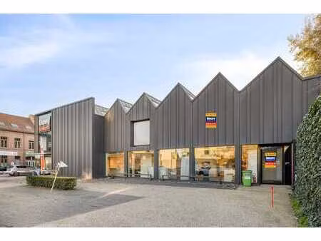 moderne kantoorruimte op toplocatie nabij e40 en stadscen...