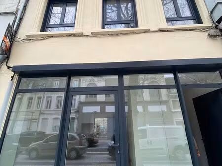 local commercial à louer