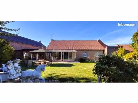 maison 6 pièces 141 m²