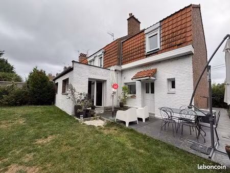 maison 7 pièces 140 m²