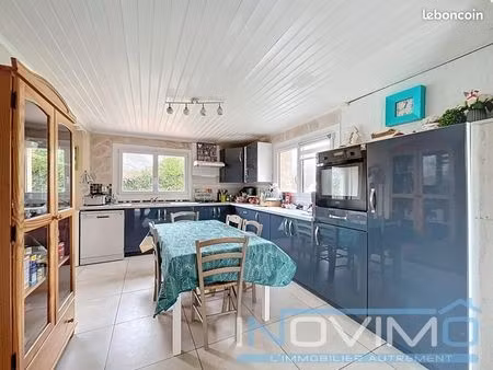 maison 9 pièces 162 m²