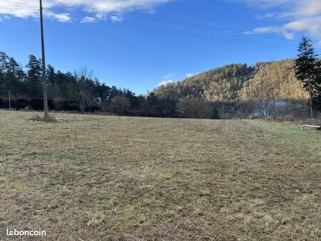 terrain 2000 m² saint-maurice-de-lignon