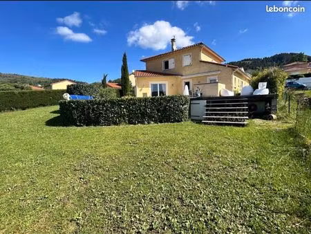 maison coubon  quartier calme et recherché