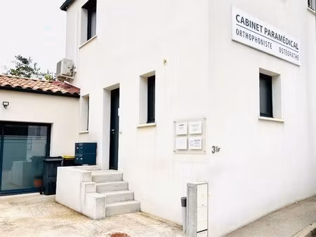 local 14 m2 centre village vendargues