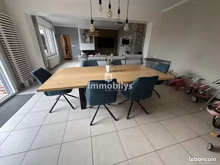 maison 9 pièces 180 m²