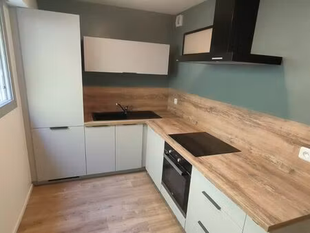 appartement t1 bis 31m2 + terrasse + garage box rue du triolet - calme en retrait de la ru