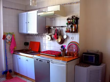 de février a juin 2026 loue appartement 3 pièces centre sète