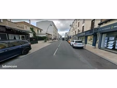 local commercial emplacement n°1 – cession de bail