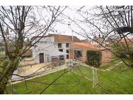 chalet 4 pièces 139 m²