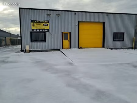 local à louer 1360m2