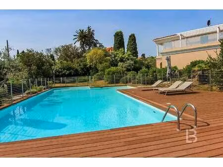 vente appartement 6 pièces et plus piscine à cap-d-antibes (06160) : à vendre 6 pièces et 