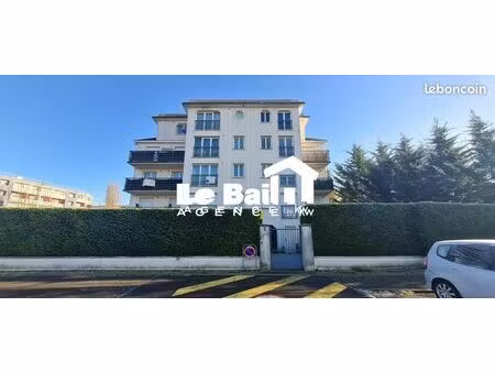 appartement 3 pièces 64 m²