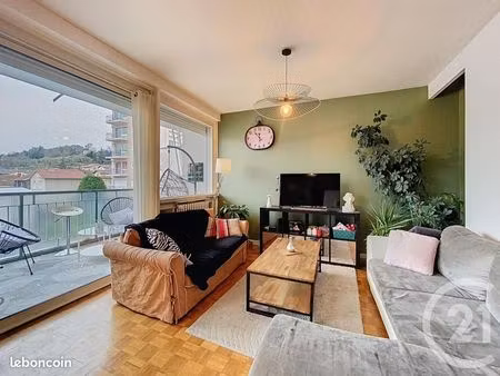 appartement 5 pièces 107 m²