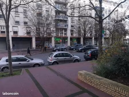 boutique 68 m² creteil