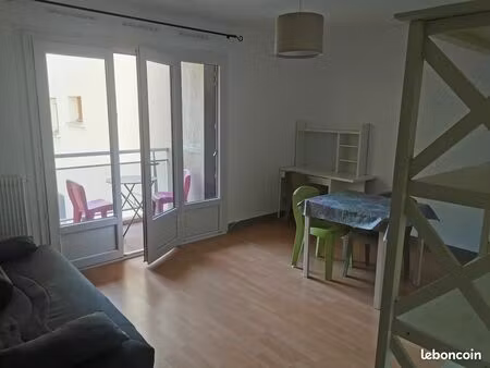 a louer grand f1 lumineux meuble quartier hôpitaux facultés (prox. av. père soulas)