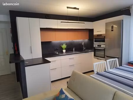 appartement 2 pièces 2 terrasses  49m2 entièrement meublé