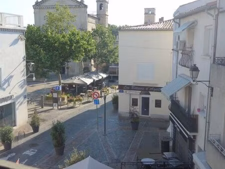 à louer – appartement f3 lumineux en plein centre de mauguio