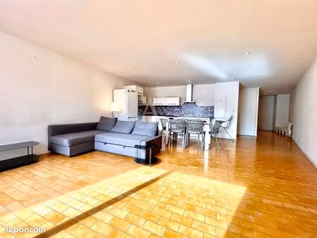 appartement 4 pièces 103 m²