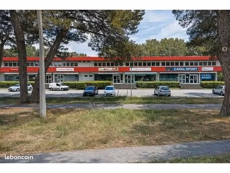 local commercial 140 m² lattes