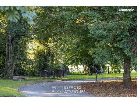 propriété 12 pièces 392 m²