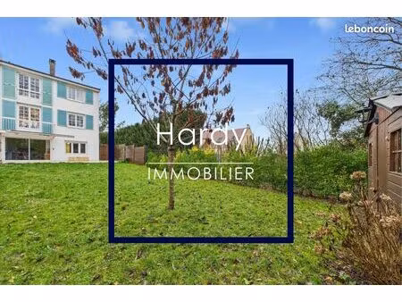 maison 6 pièces 121 m²