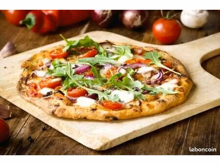 brasserie italienne avec murs de commerce en zone com