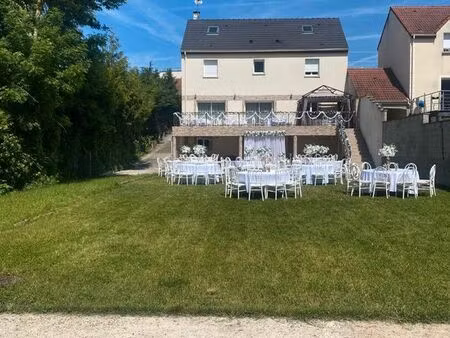 maison 8 pièces 175 m²