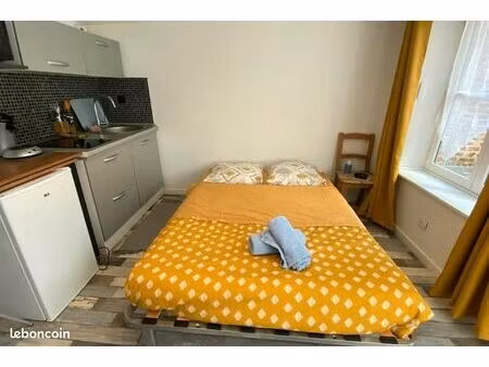 studio meublé vieux lille avec terrasse