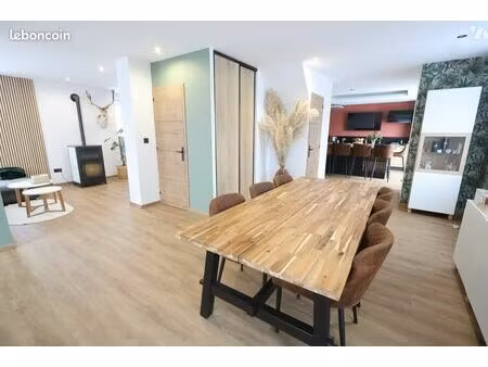 maison 7 pièces 170 m²