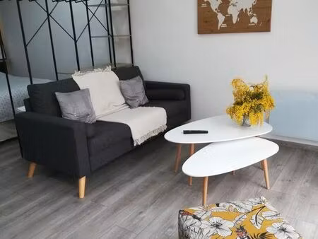 charmant studio meublé et équipé