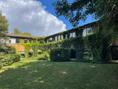 bureau rénové 15 m2 à villeneuve d’ascq